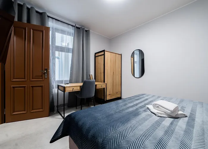 Nowowiejskiego Old Town By Bookinghost * Poznan