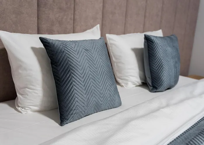 Nowowiejskiego Old Town By Bookinghost Poznan