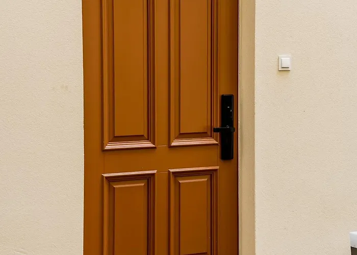 Apartment Nowowiejskiego Old Town By Bookinghost